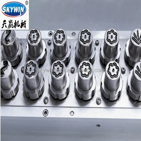 آلة قطع ملفات تعريف الارتباط Skywin ذات جودة جيدة وتحكم PLC